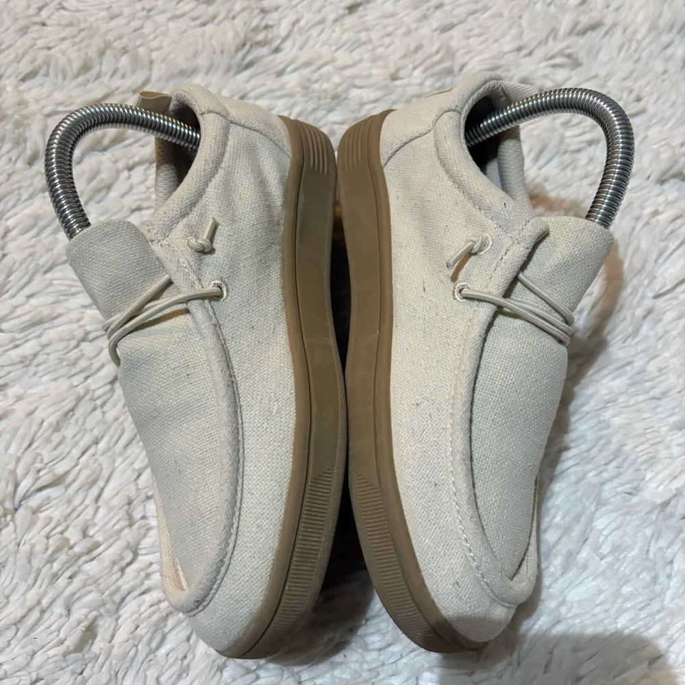 GAP‎ Kids Chambray Moc Sneakers Bedrock size 2 Cream Color Boys Shoes Slip On